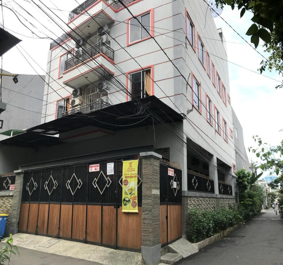 37 Guesthouse Jakarta Ngoại thất bức ảnh