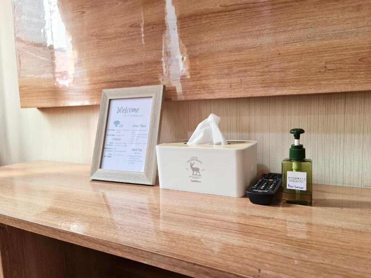 37 Guesthouse Jakarta Ngoại thất bức ảnh