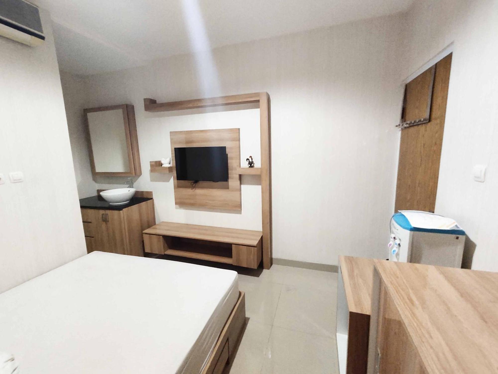 37 Guesthouse Jakarta Phòng bức ảnh