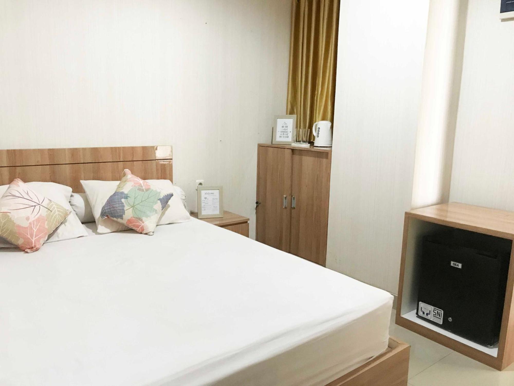 37 Guesthouse Jakarta Phòng bức ảnh