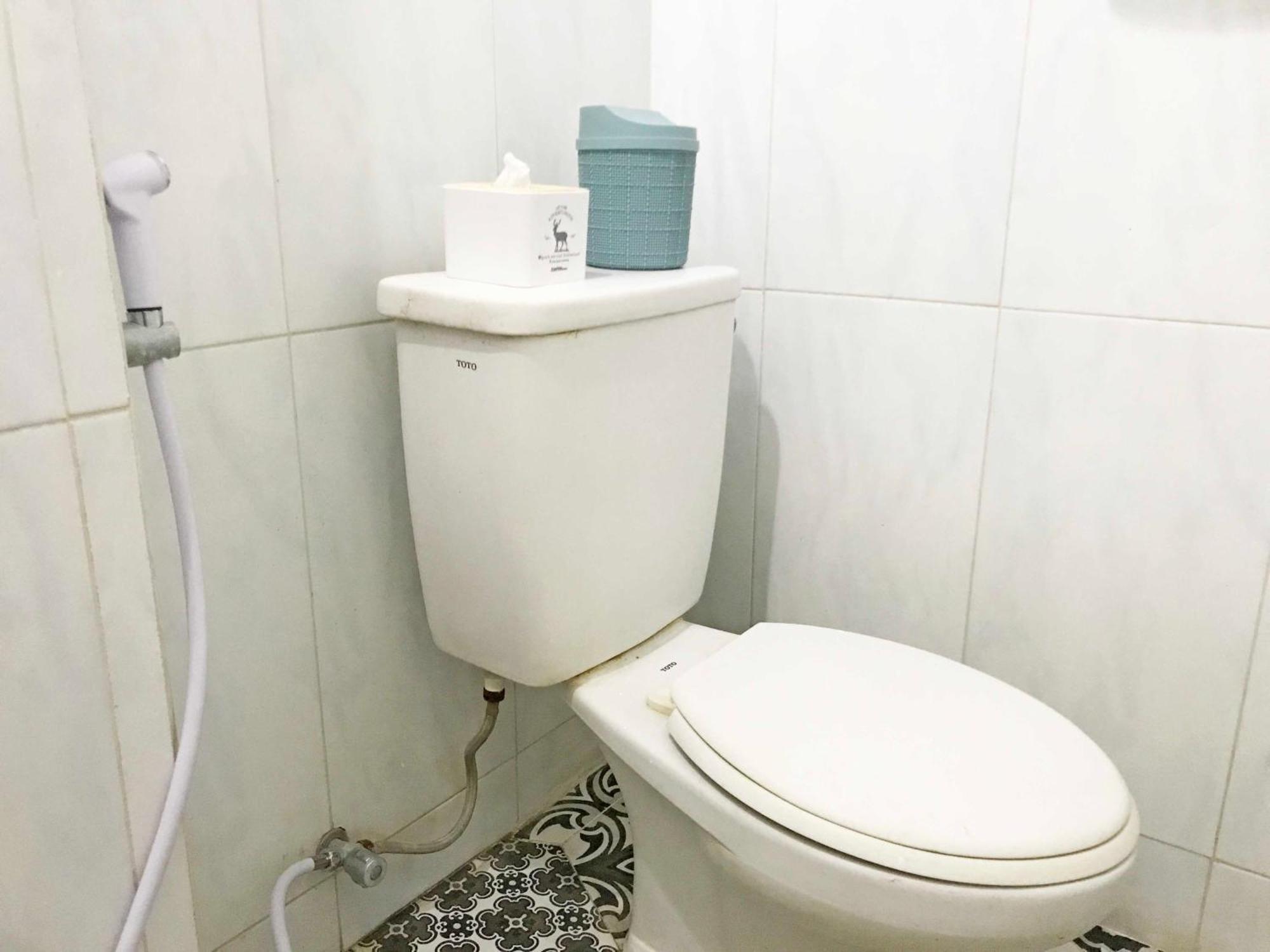 37 Guesthouse Jakarta Phòng bức ảnh