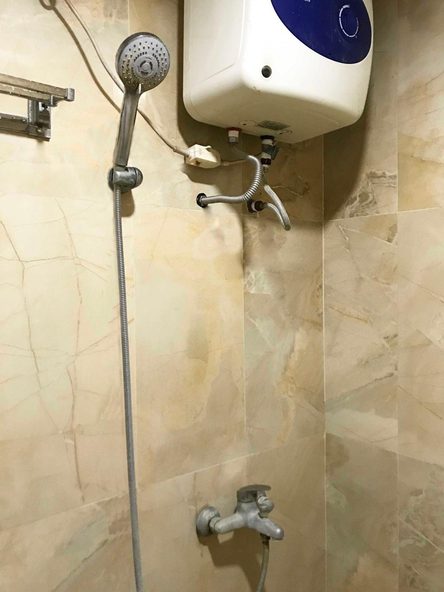 37 Guesthouse Jakarta Phòng bức ảnh